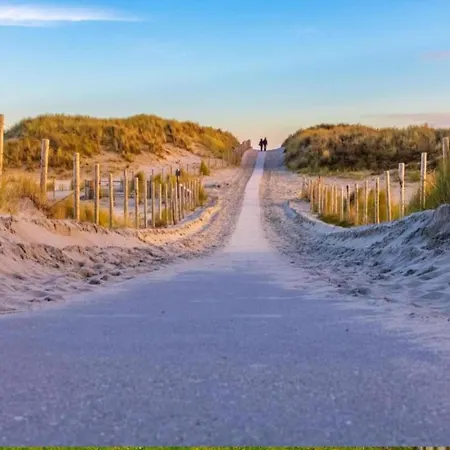 On Texel Near And Forest Prázdninový dům *