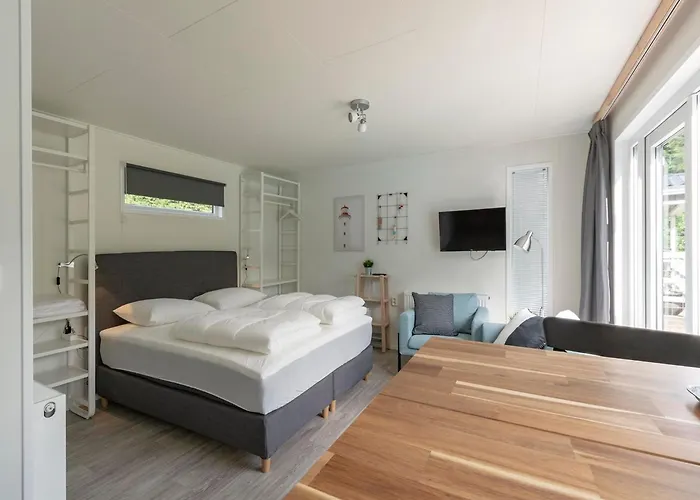 Vakantiehuis On Texel Near And Forest